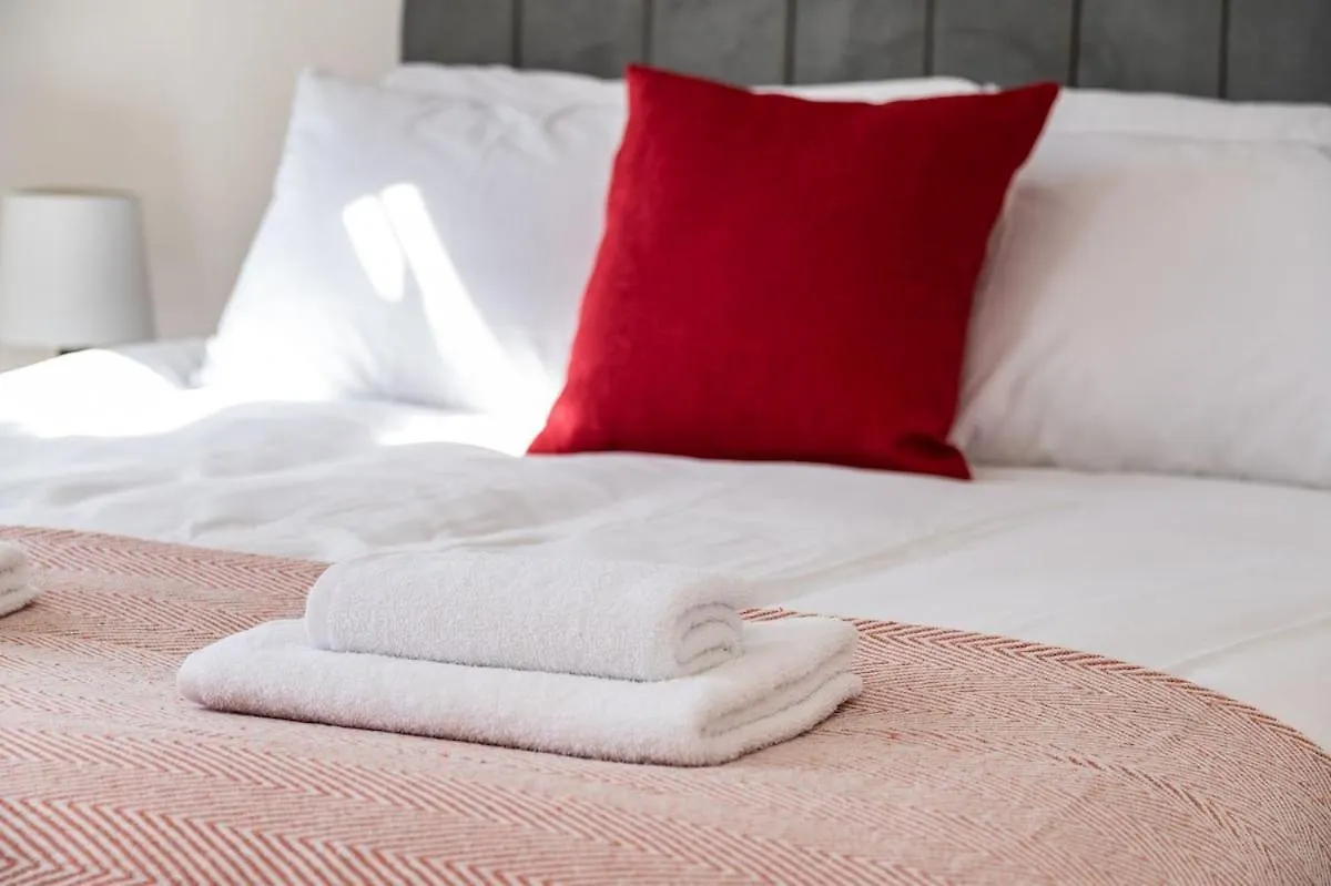Leeds Beautiful Home - Parking - Yorksha Property Holiday home Leeds (West Yorkshire)